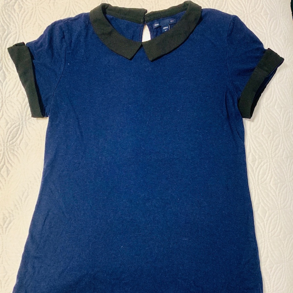 Peter Pan collar Gap shirt size XS